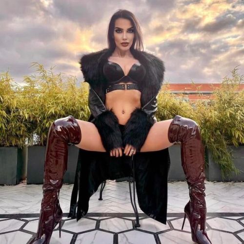 Galeriebild 11 von Goddess Kara