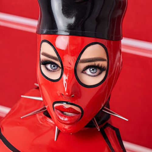 Galeriebild 2 von TS Miss Lucifera