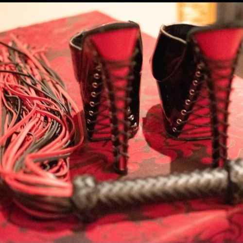 Galeriebild 1 von Lady Lilith des Lys