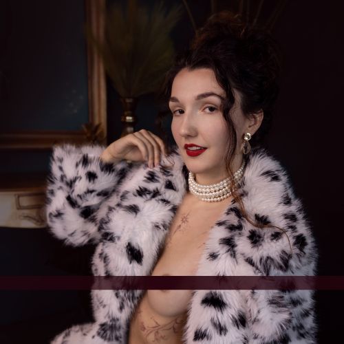 Galeriebild 4 von Miss Sayuri