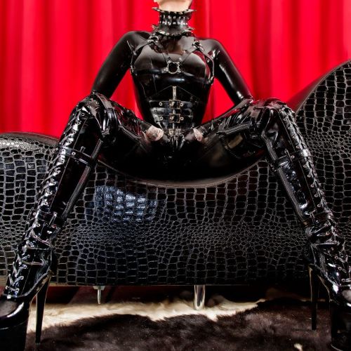 Galeriebild 25 von Mistress Andromeda X