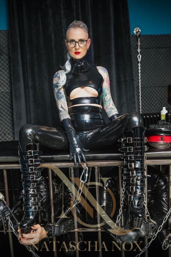 - DOMINAZONE